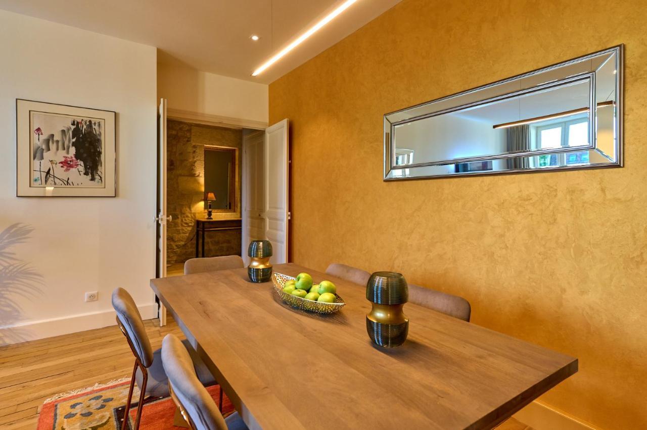Appartement Montagnon - Les Suites Du Palais - Classe 4 Etoiles, Parking Prive, Vue Cathedrale, 3 Chambres, Primo C0Nciergerie Nevers Exterior foto