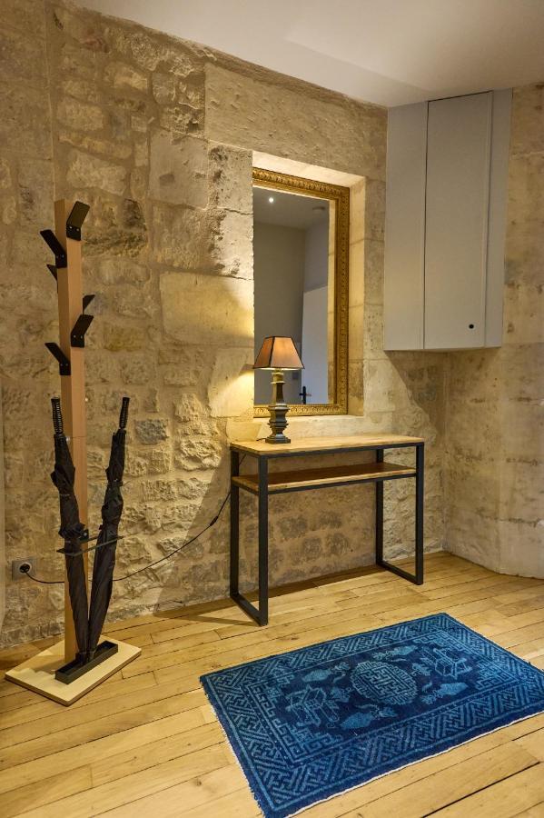 Appartement Montagnon - Les Suites Du Palais - Classe 4 Etoiles, Parking Prive, Vue Cathedrale, 3 Chambres, Primo C0Nciergerie Nevers Exterior foto